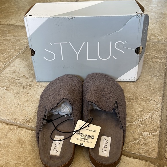 Stylus clog/slip on NWT - Picture 2 of 6